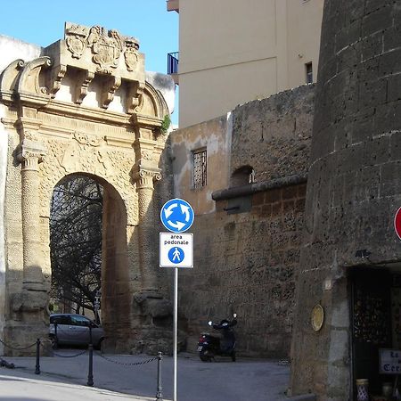Case Porta San Salvatore ชากกา ภายนอก รูปภาพ